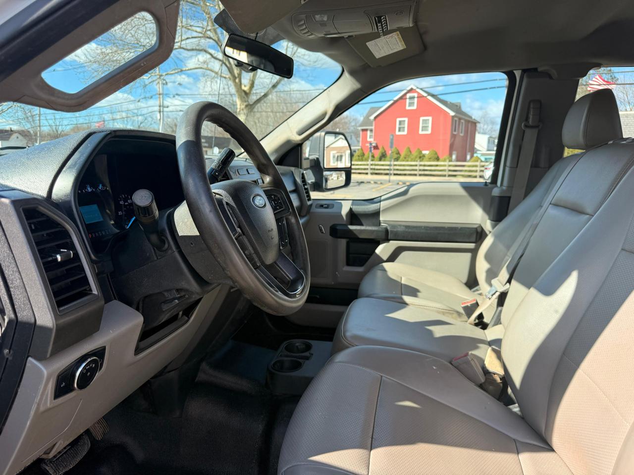 Ford F-350 SD XL SuperCab Long Bed 4WD DRW 2019