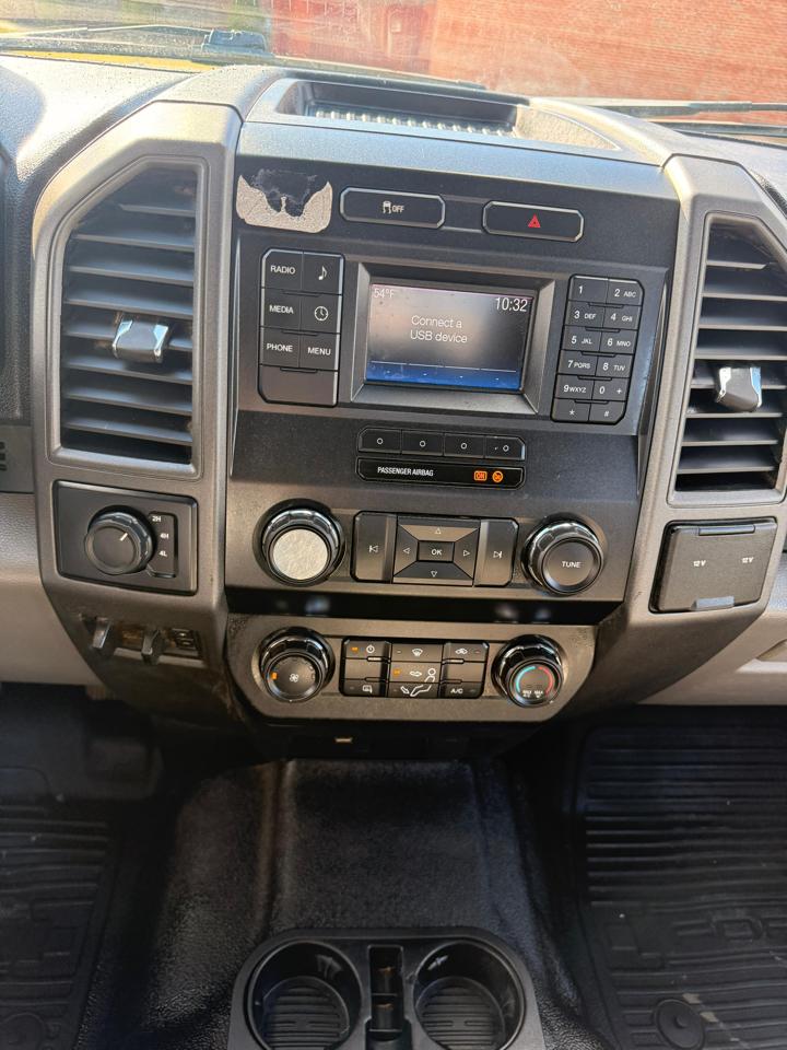 Ford F-350 SD XL SuperCab Long Bed 4WD DRW 2019