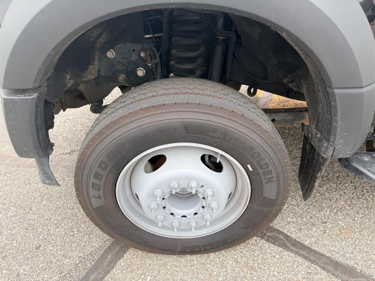 Ford F600 Regular Cab 2WD DRW 2022