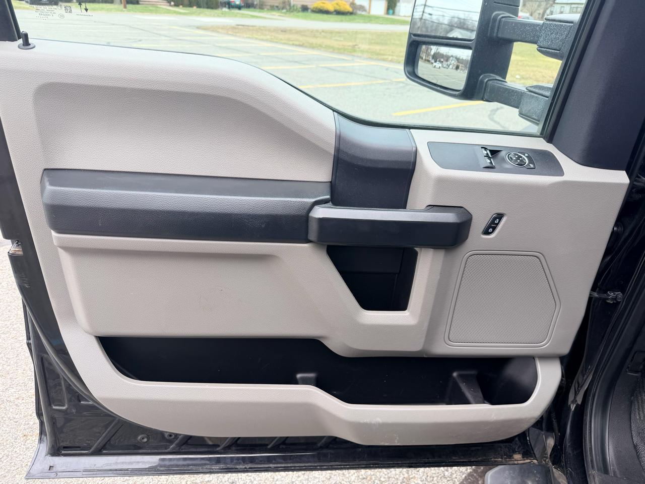 Ford F600 Regular Cab 2WD DRW 2022