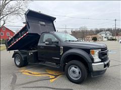 2022 Ford F600 
