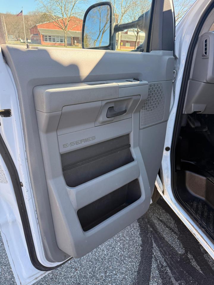 Ford Econoline E350 2018