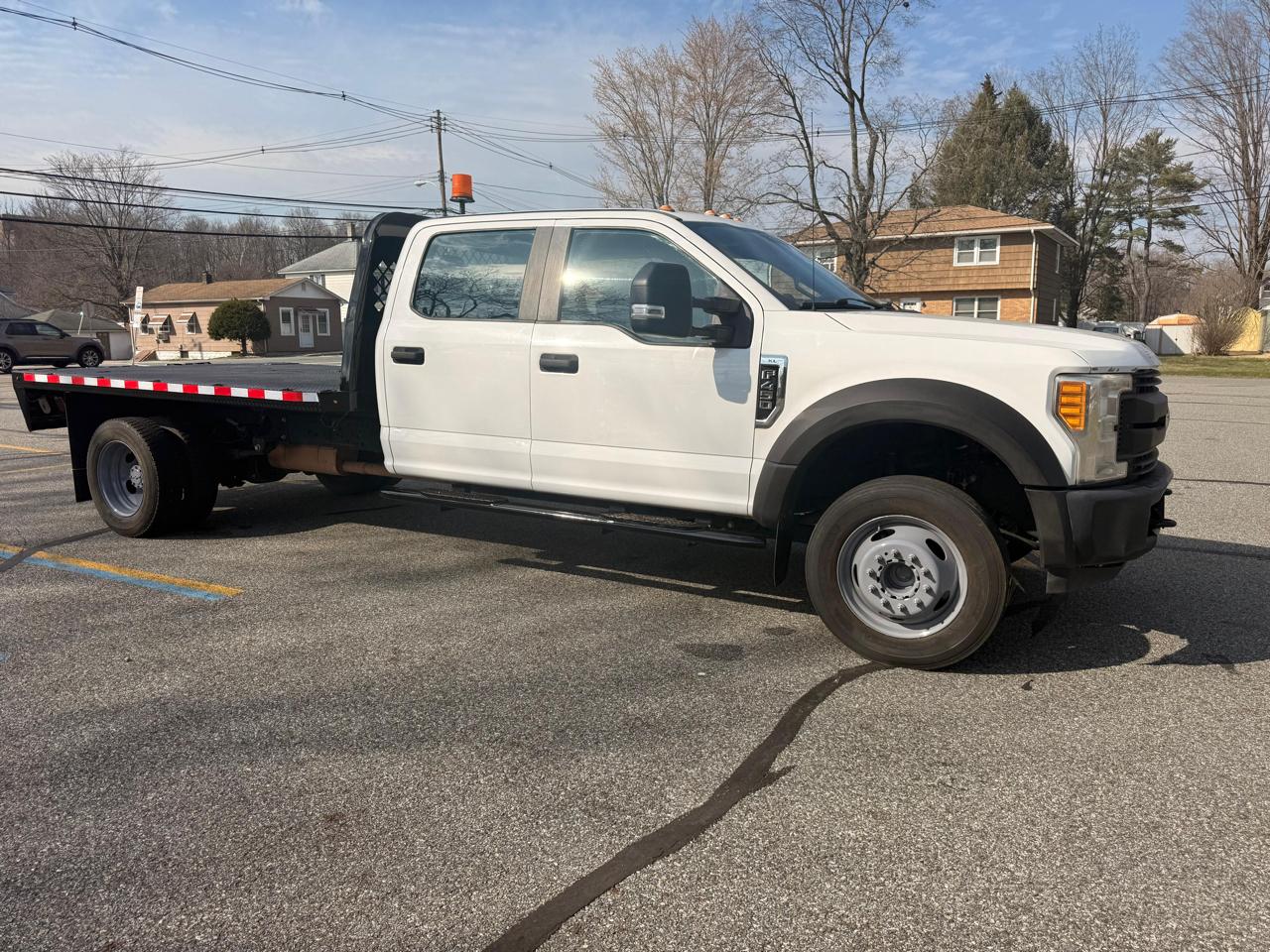 Ford F-450 SD Crew Cab DRW 2WD 2017