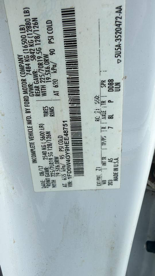 Ford F-450 SD Crew Cab DRW 2WD 2017