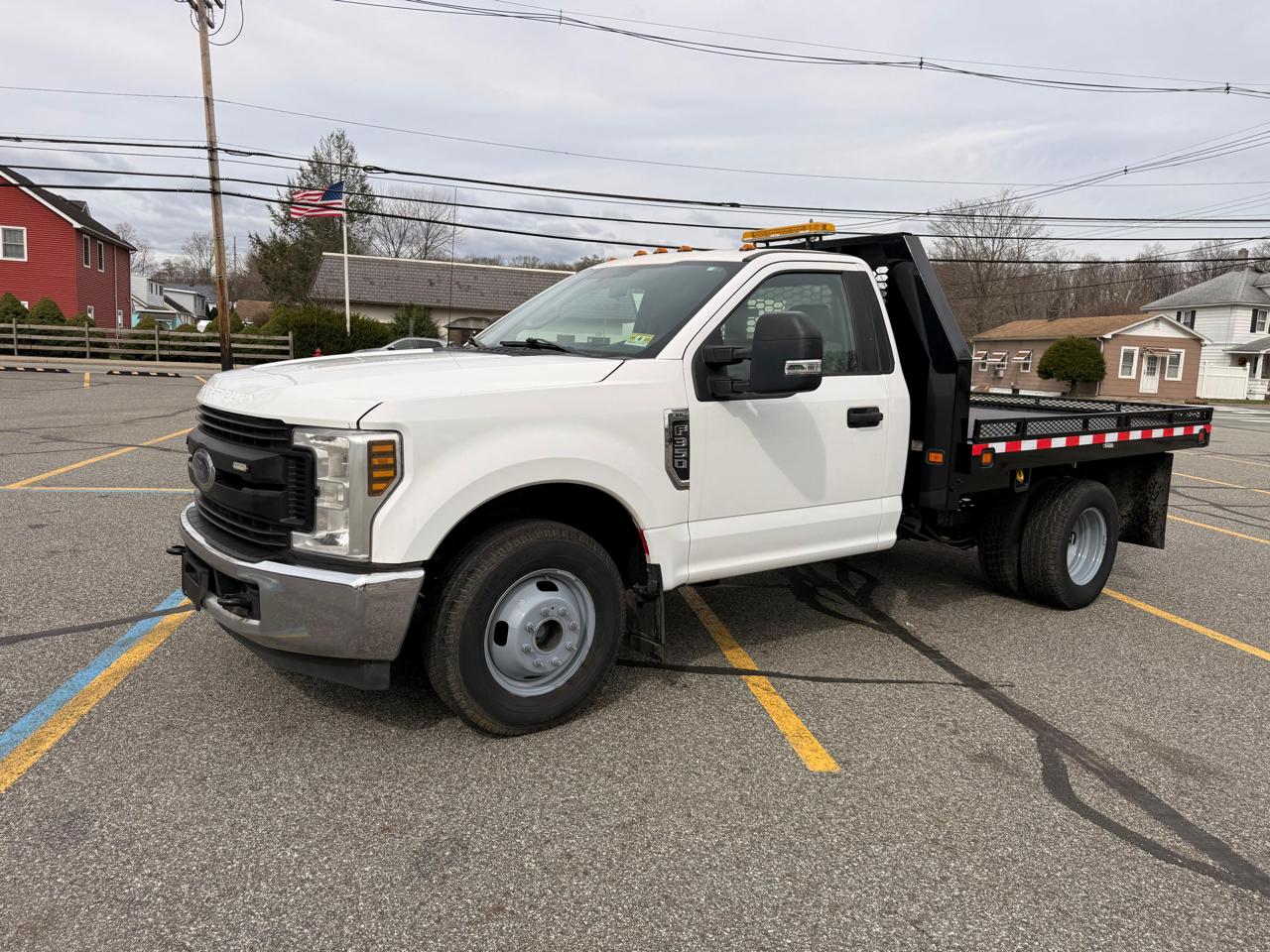 Ford F-350 SD XLT DRW 2WD 2019