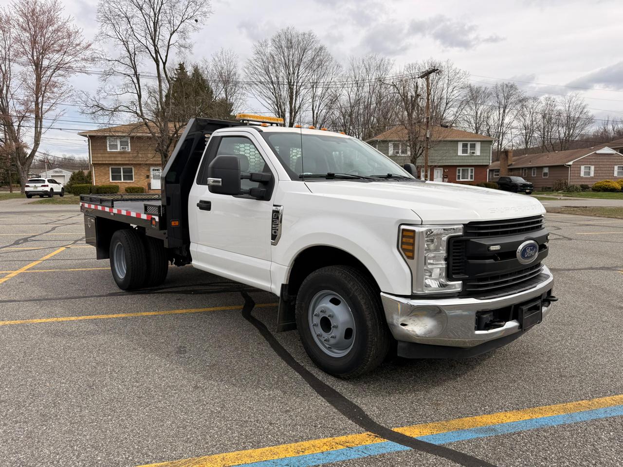 Ford F-350 SD XLT DRW 2WD 2019