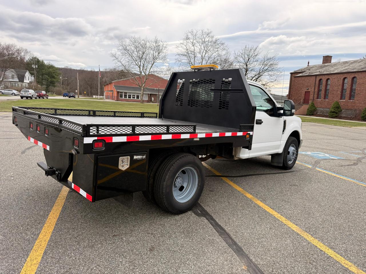 Ford F-350 SD XLT DRW 2WD 2019