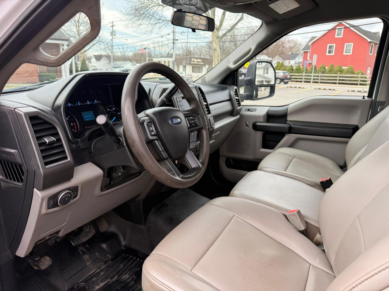 Ford F-350 SD XLT DRW 2WD 2019