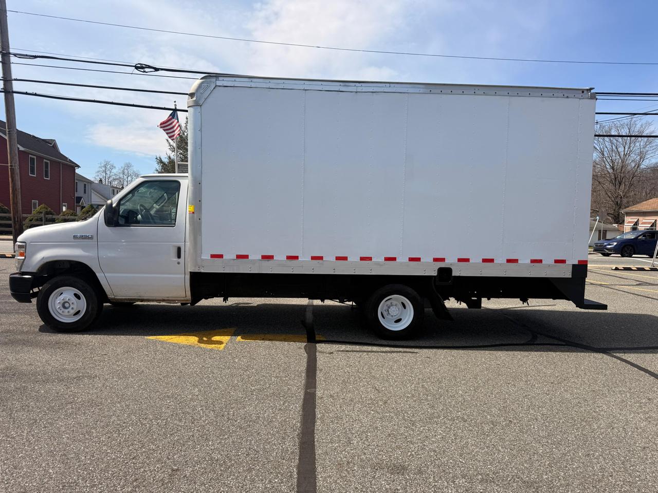 Ford Econoline E-350 Super Duty 2018