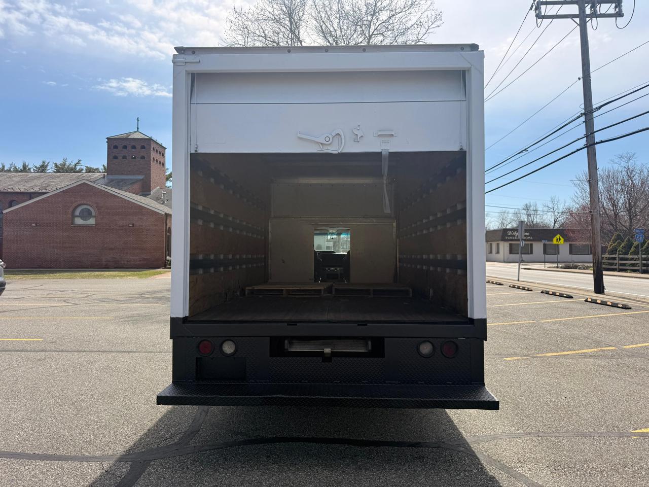 Ford Econoline E-350 Super Duty 2018