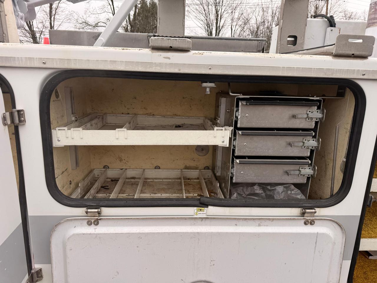 Ford F-350 SD XL DRW 2WD 2012