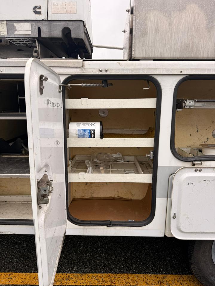 Ford F-350 SD XL DRW 2WD 2012