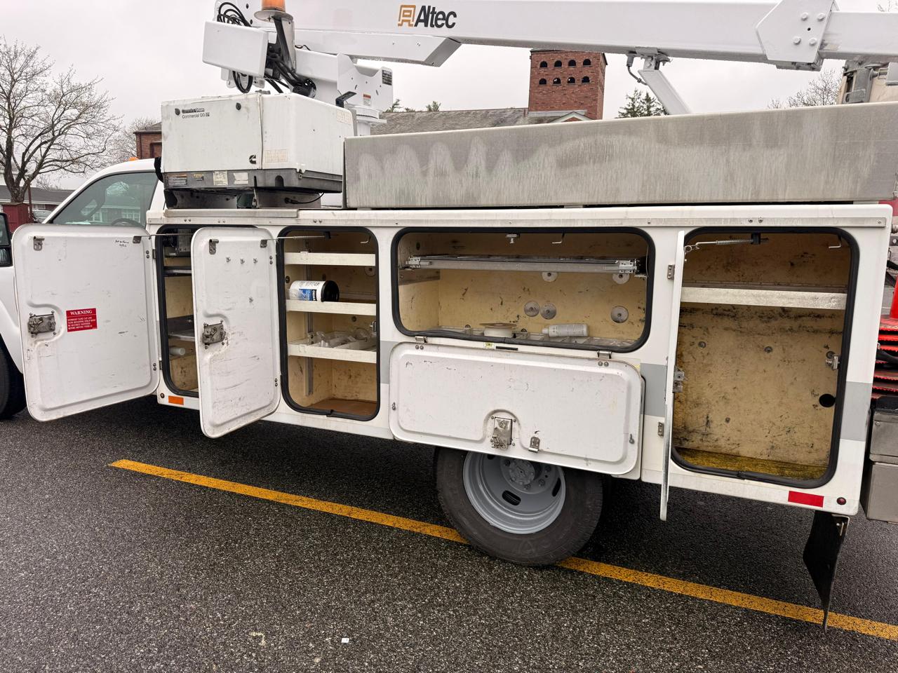 Ford F-350 SD XL DRW 2WD 2012