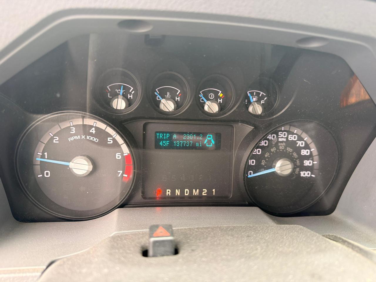 Ford F-350 SD XL DRW 2WD 2012