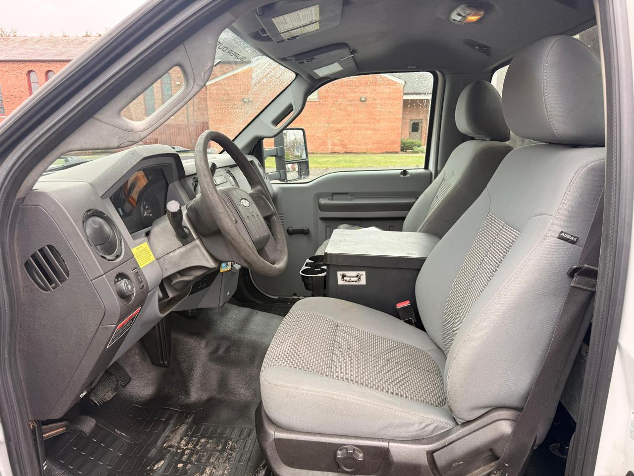 Ford F-350 SD XL DRW 2WD 2012