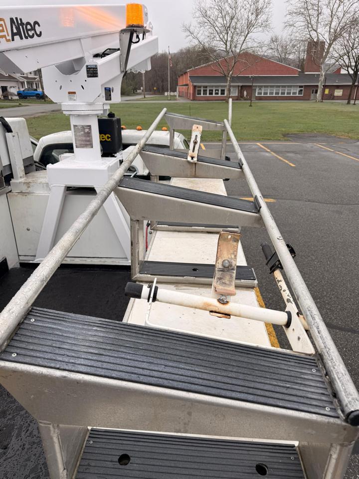 Ford F-350 SD XL DRW 2WD 2012