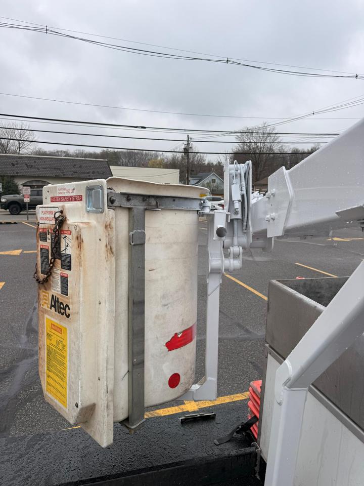 Ford F-350 SD XL DRW 2WD 2012