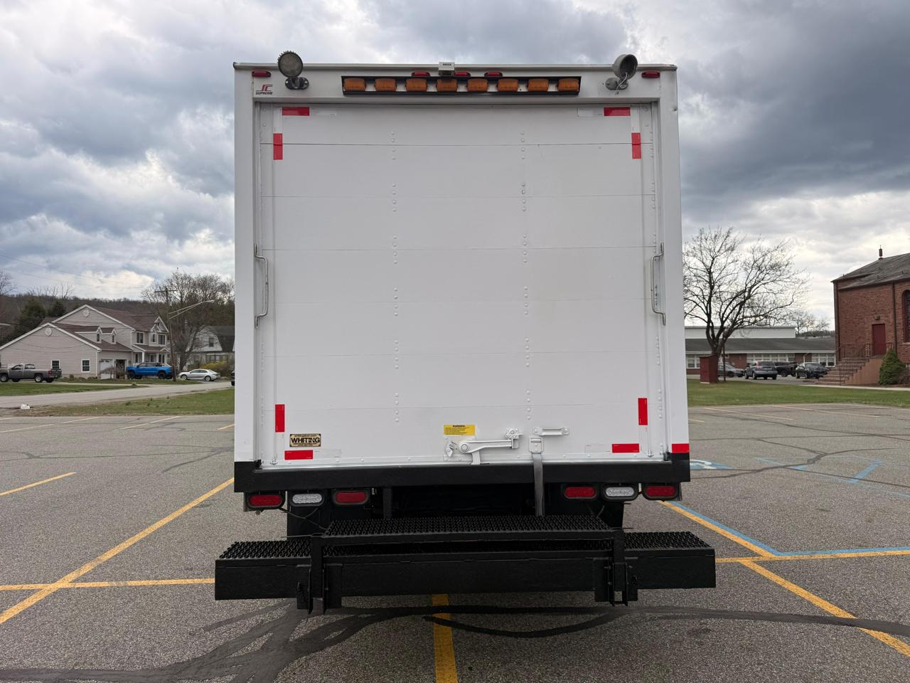 Ford F-550 Regular Cab DRW 2WD 2015