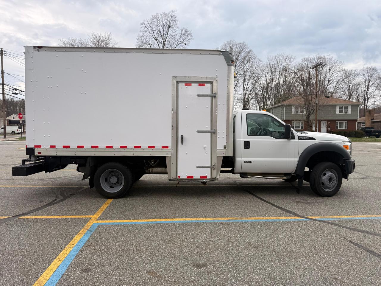 Ford F-550 Regular Cab DRW 2WD 2015
