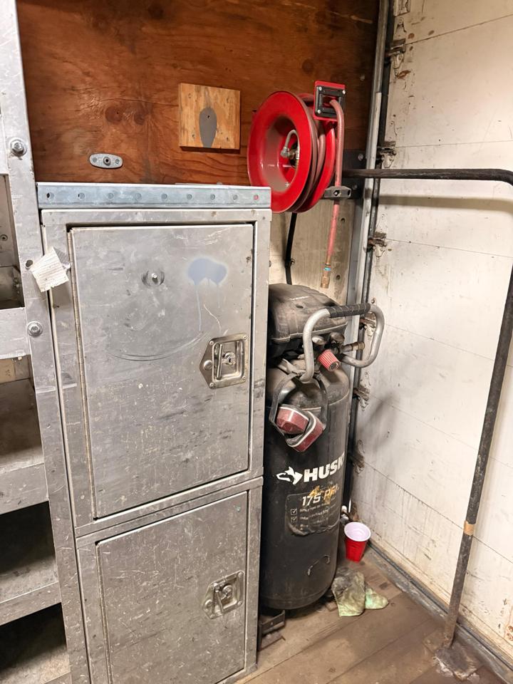 Ford F-550 Regular Cab DRW 2WD 2015