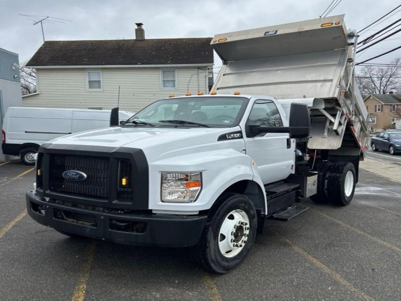 2022 Ford F-650 Regular Cab 2WD DRW