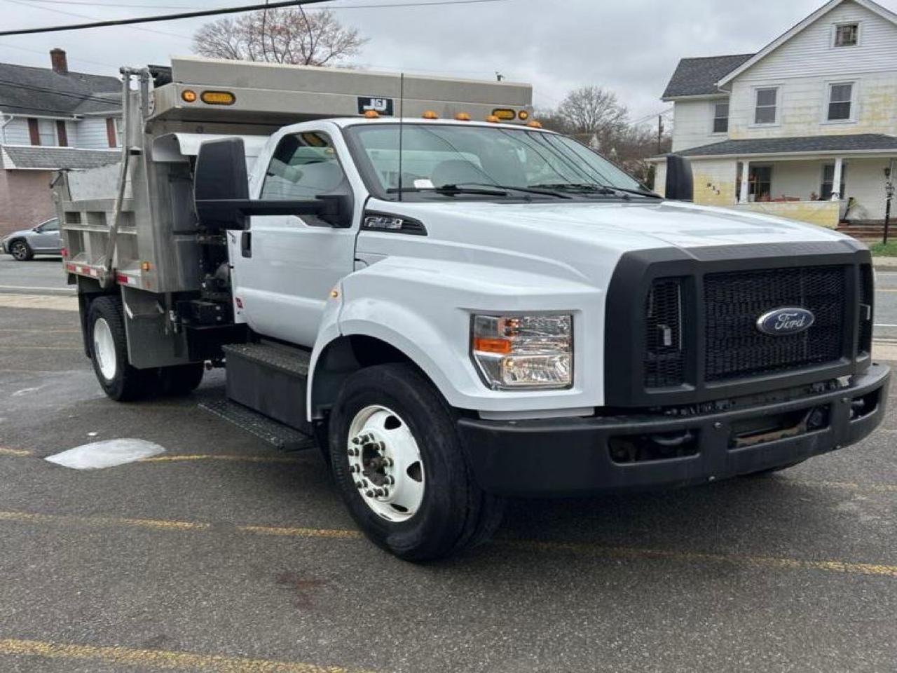 Ford F-650 Regular Cab 2WD DRW 2022