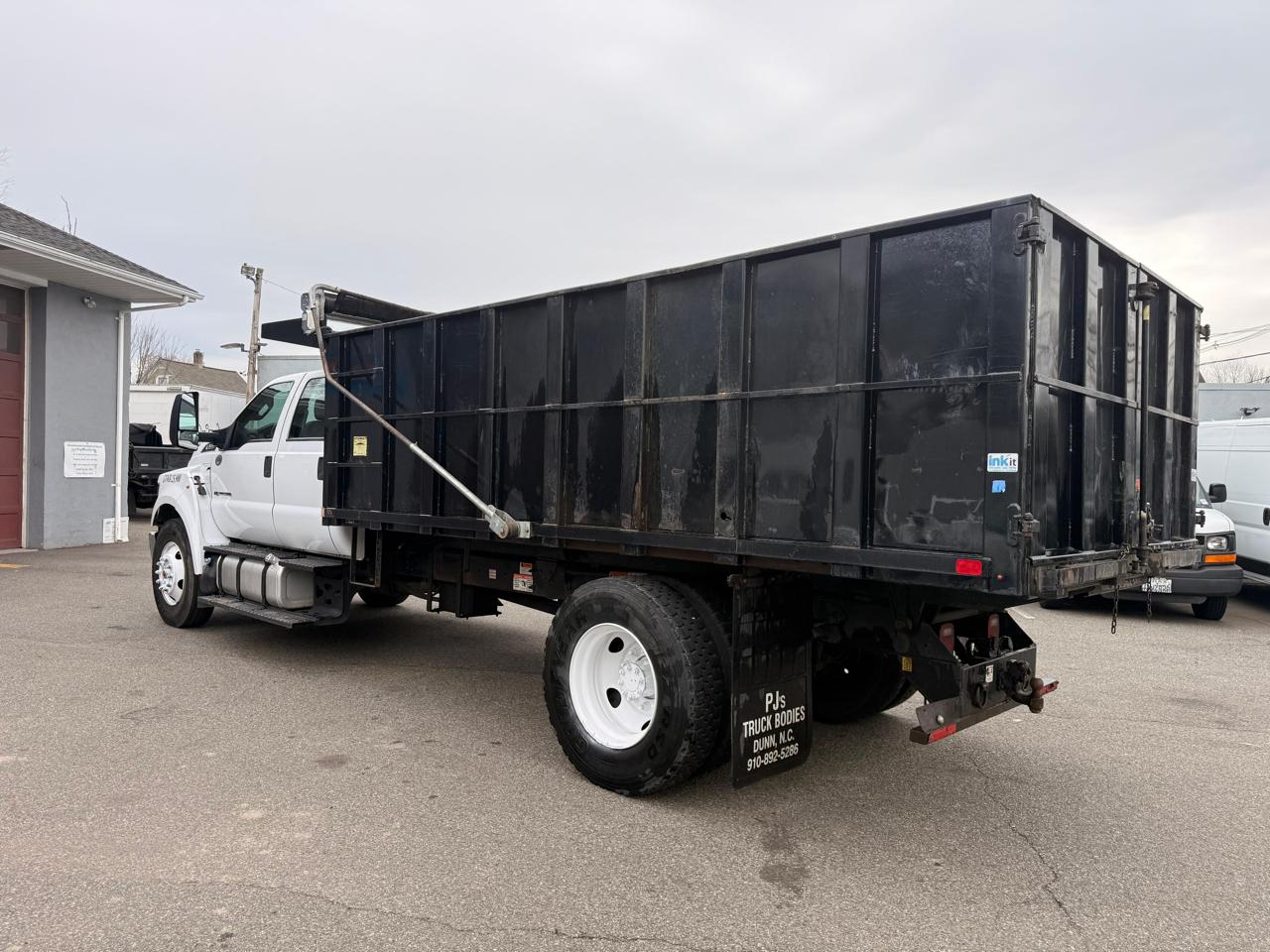 Ford F-650 Crew Cab 2WD DRW 2018