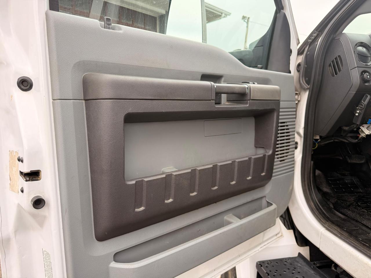 Ford F-650 Crew Cab 2WD DRW 2018