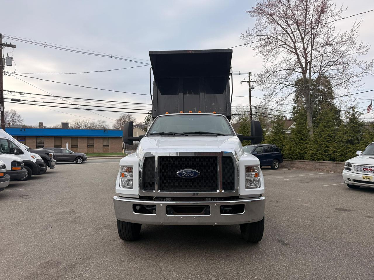 Ford F-650 Crew Cab 2WD DRW 2018