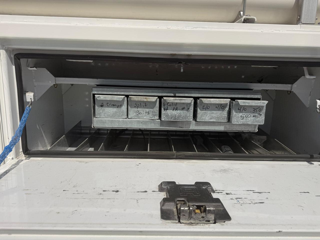 Ford F-550 Regular Cab DRW 4WD 2017