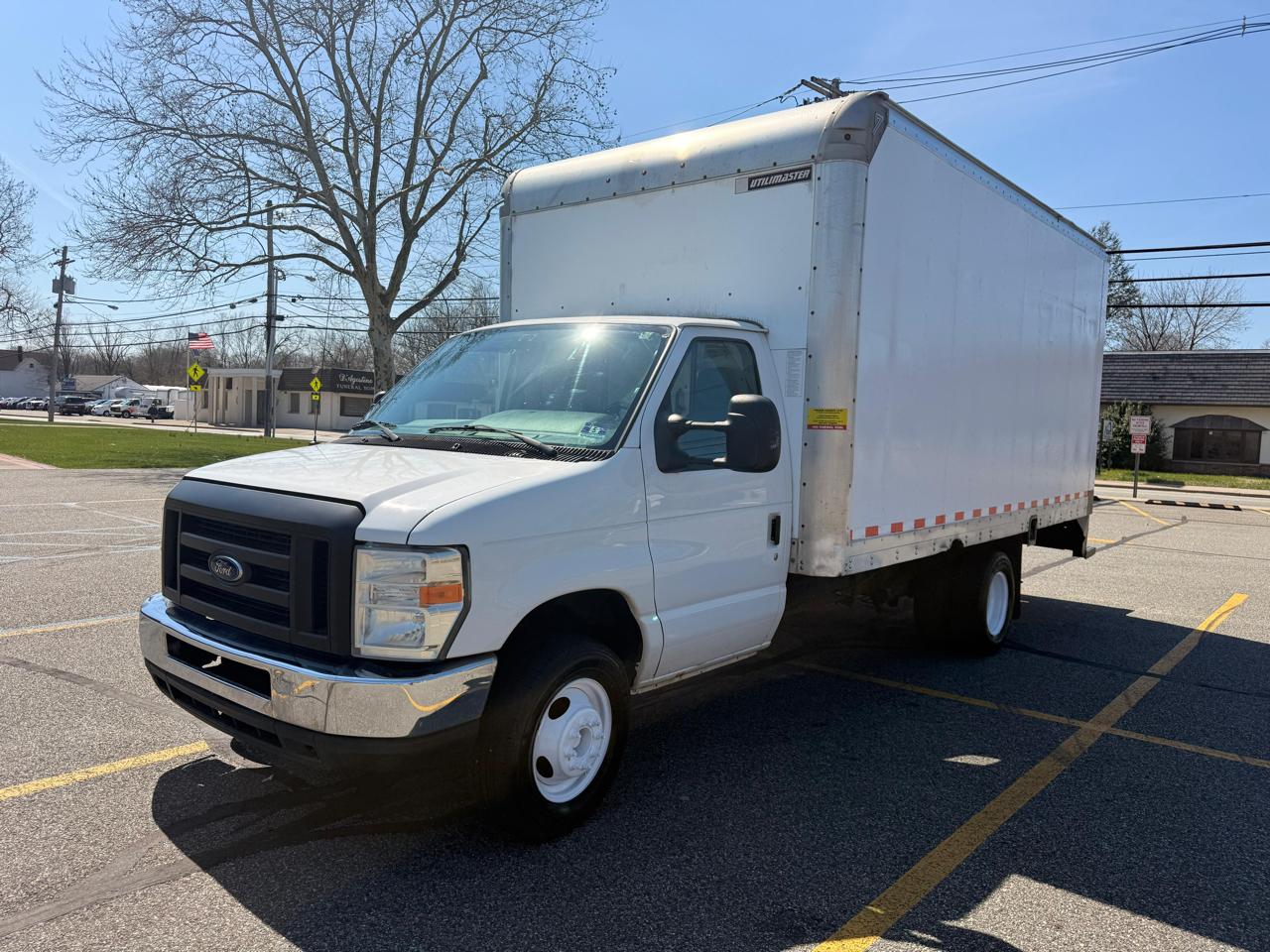 Ford Econoline E-350 Super Duty 2018