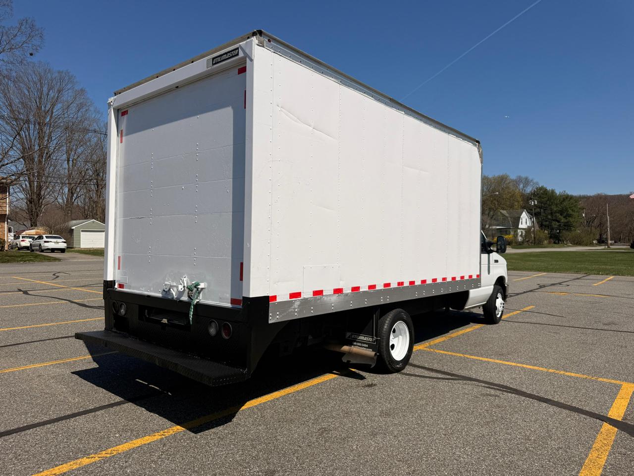 Ford Econoline E-350 Super Duty 2018