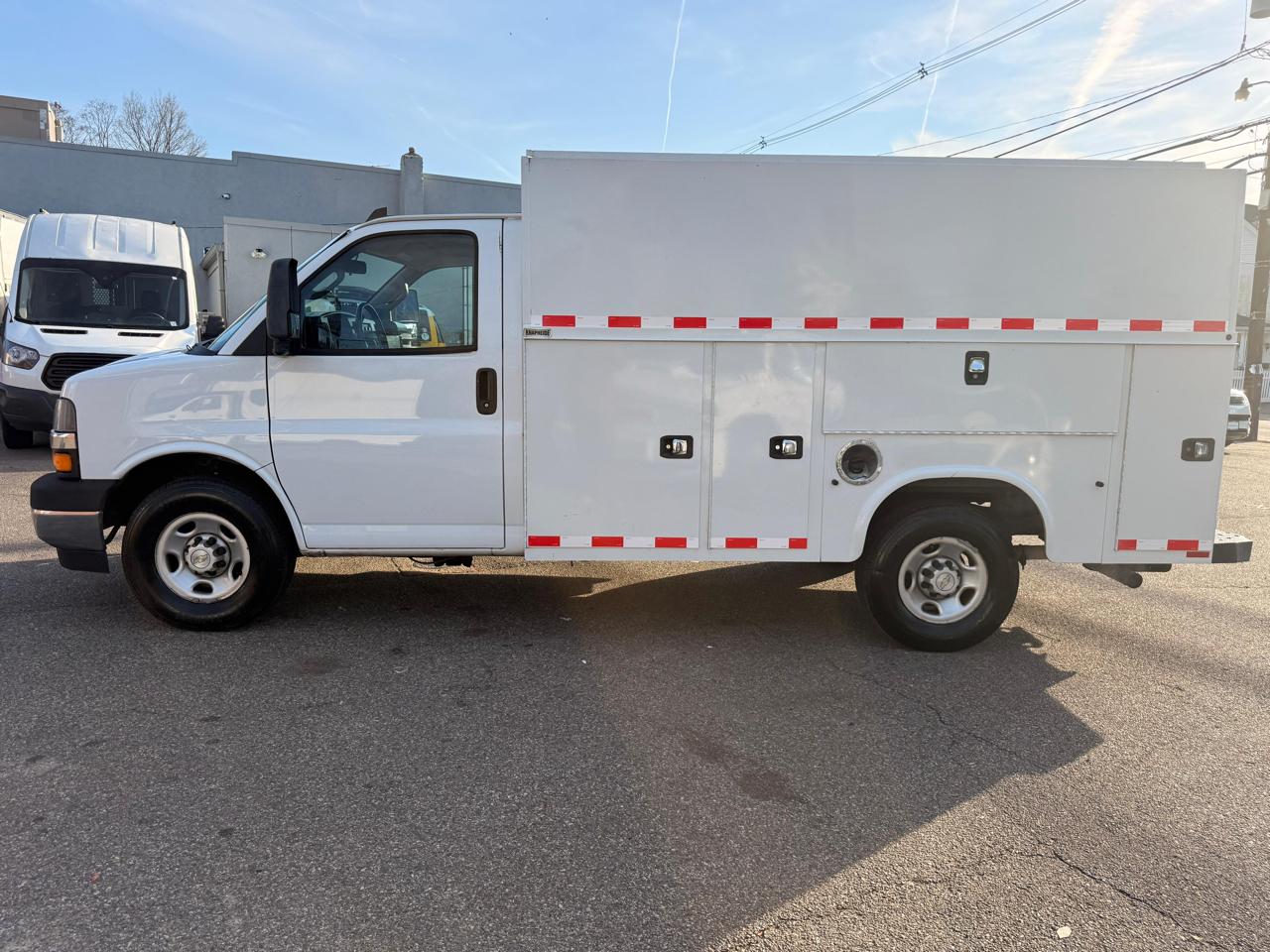 Chevrolet Express G3500 139" 2022