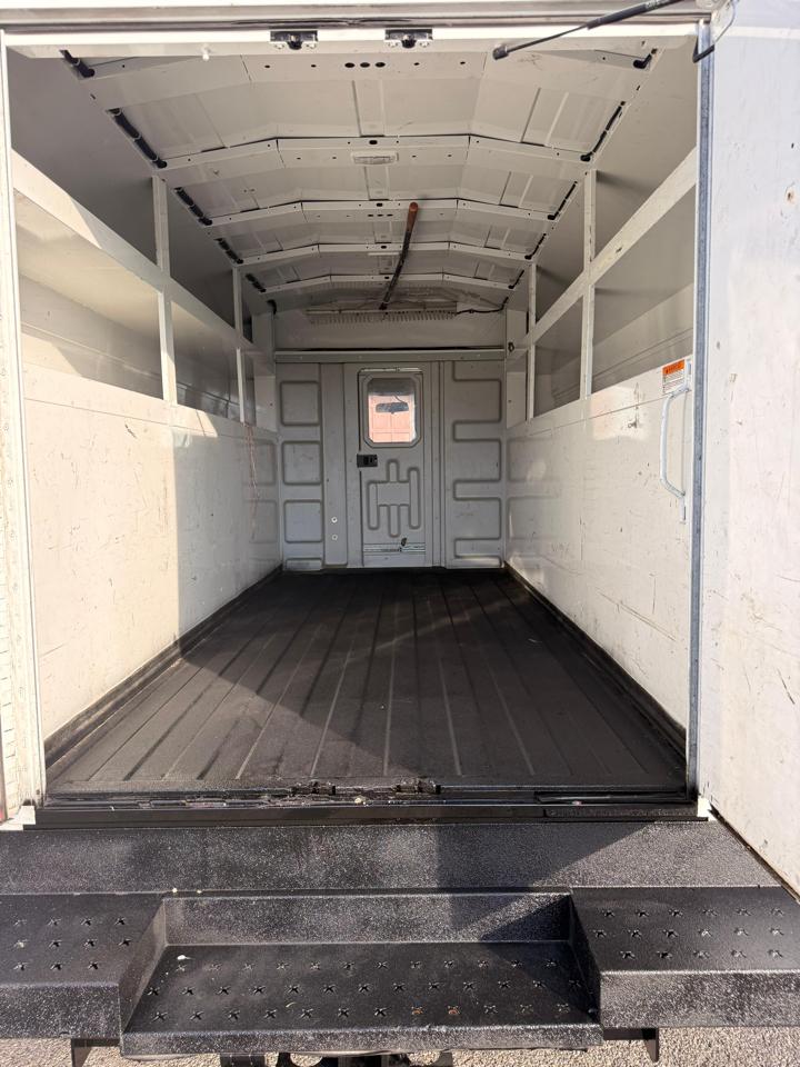 Chevrolet Express G3500 139" 2022