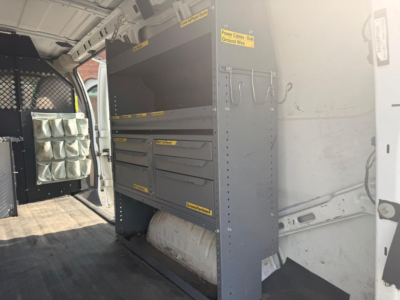 Chevrolet Express 2500 Cargo 2011