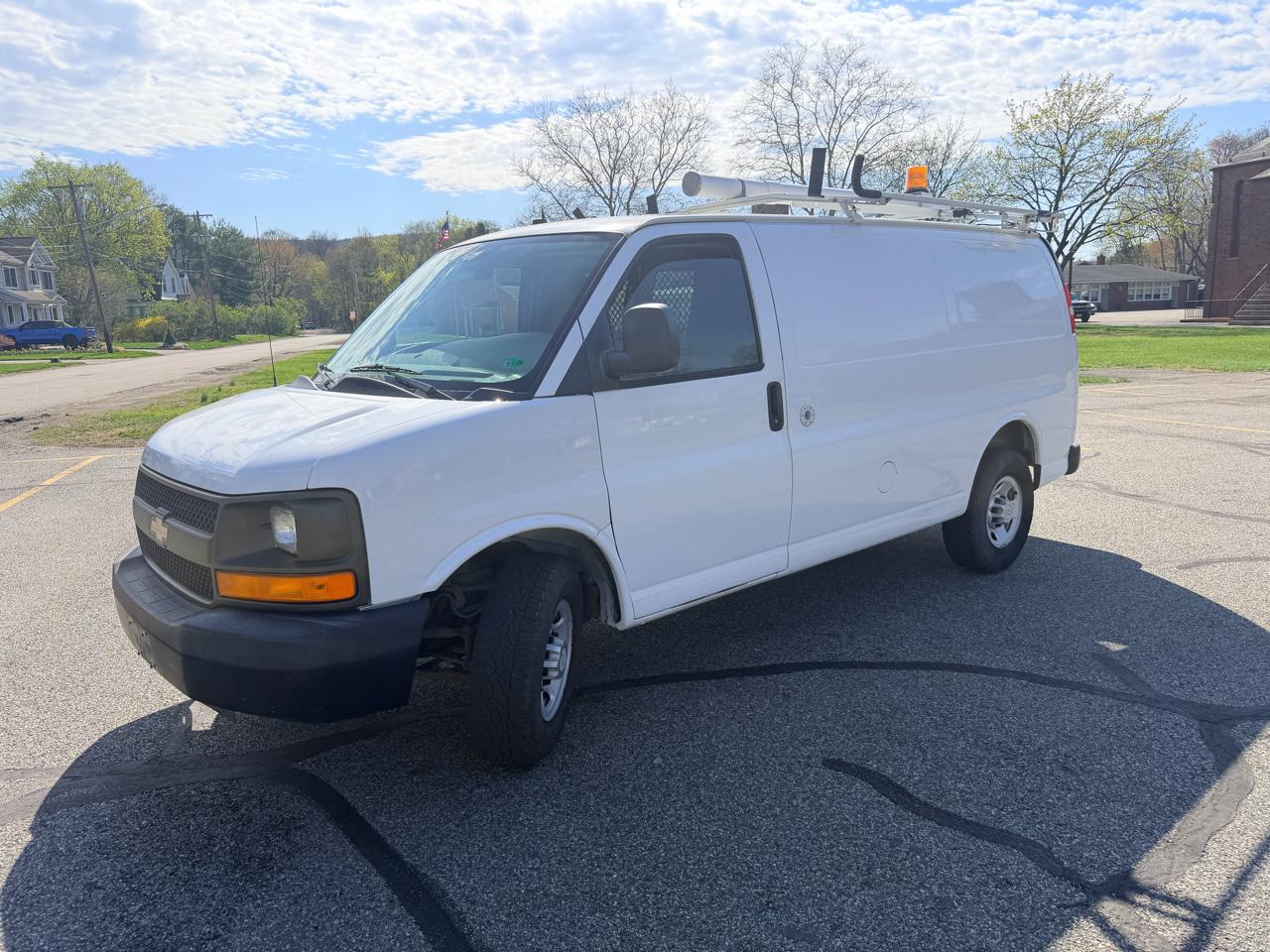 Chevrolet Express 2500 Cargo 2011