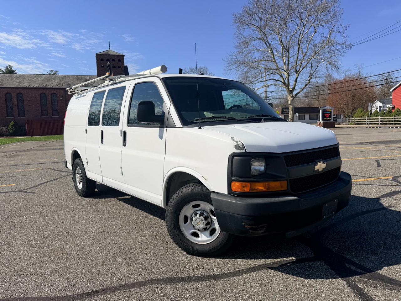 Chevrolet Express 2500 Cargo 2011