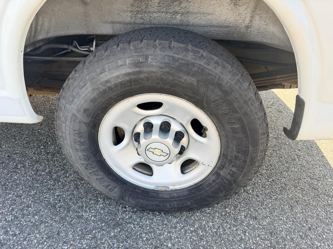 Chevrolet Express 2500 Cargo 2011