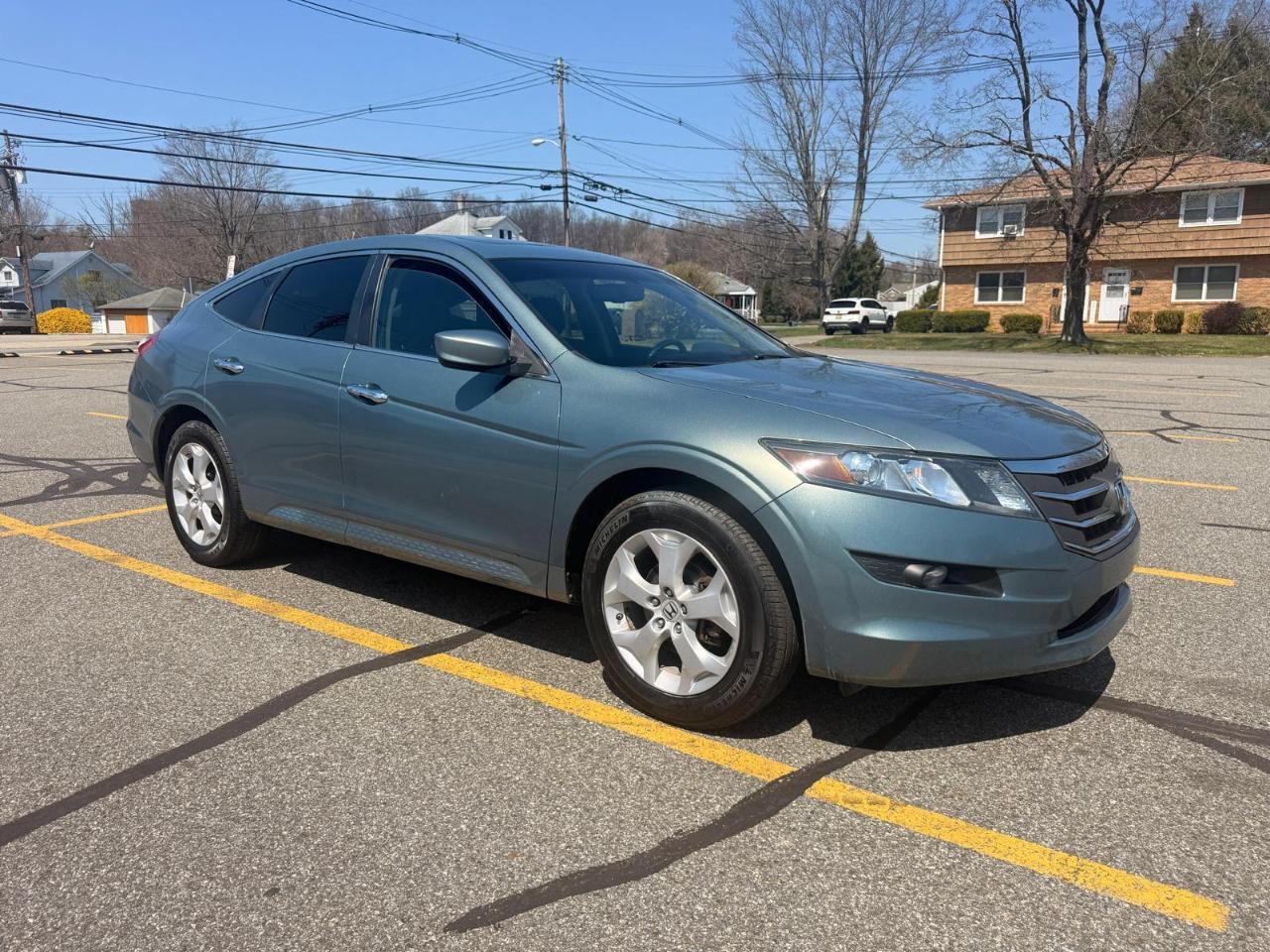 Honda Accord Crosstour EX-L 4WD 5-Spd AT 2010