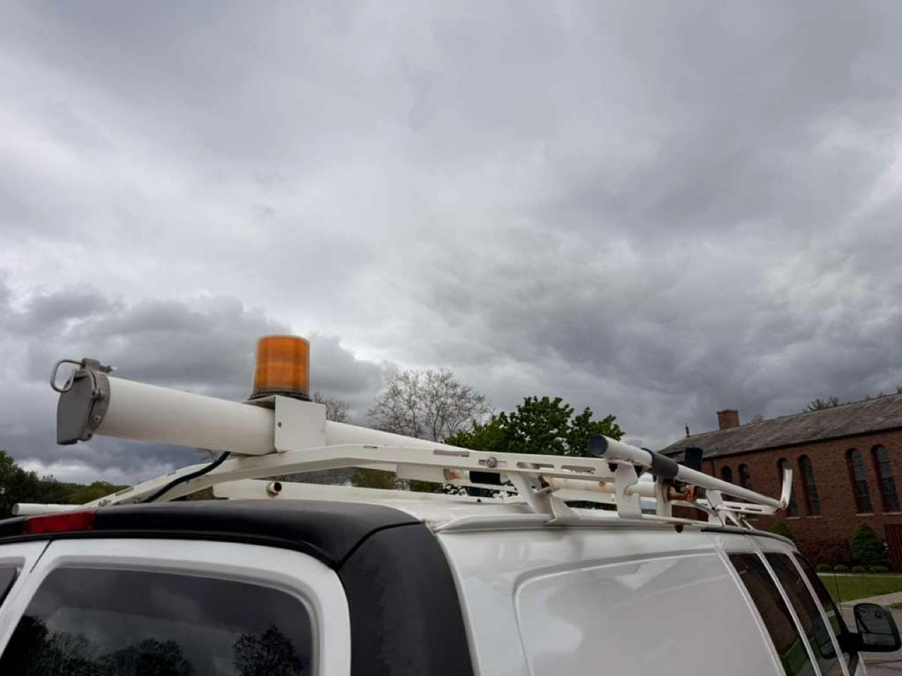 Chevrolet Express 2500 Cargo 2011