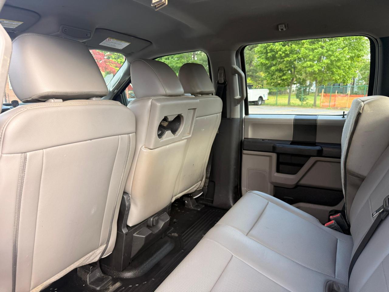 Ford F-550 Crew Cab DRW 4WD 2021