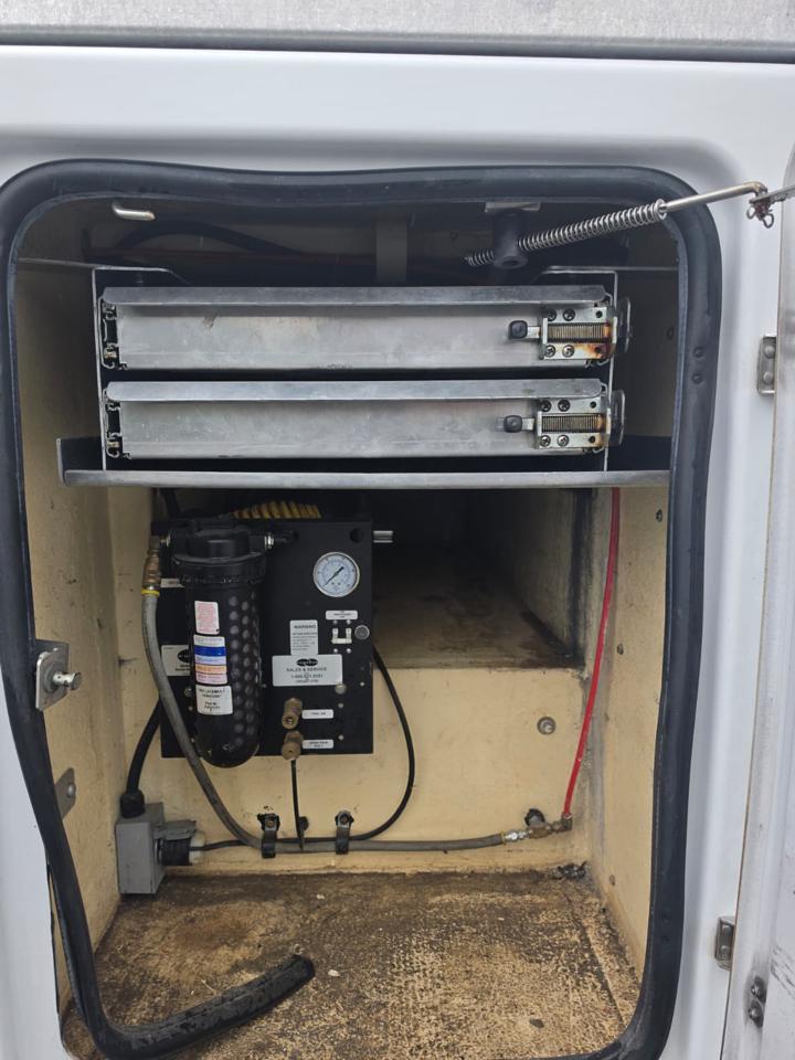 Ford F-450 SD Regular Cab DRW 2WD 2015