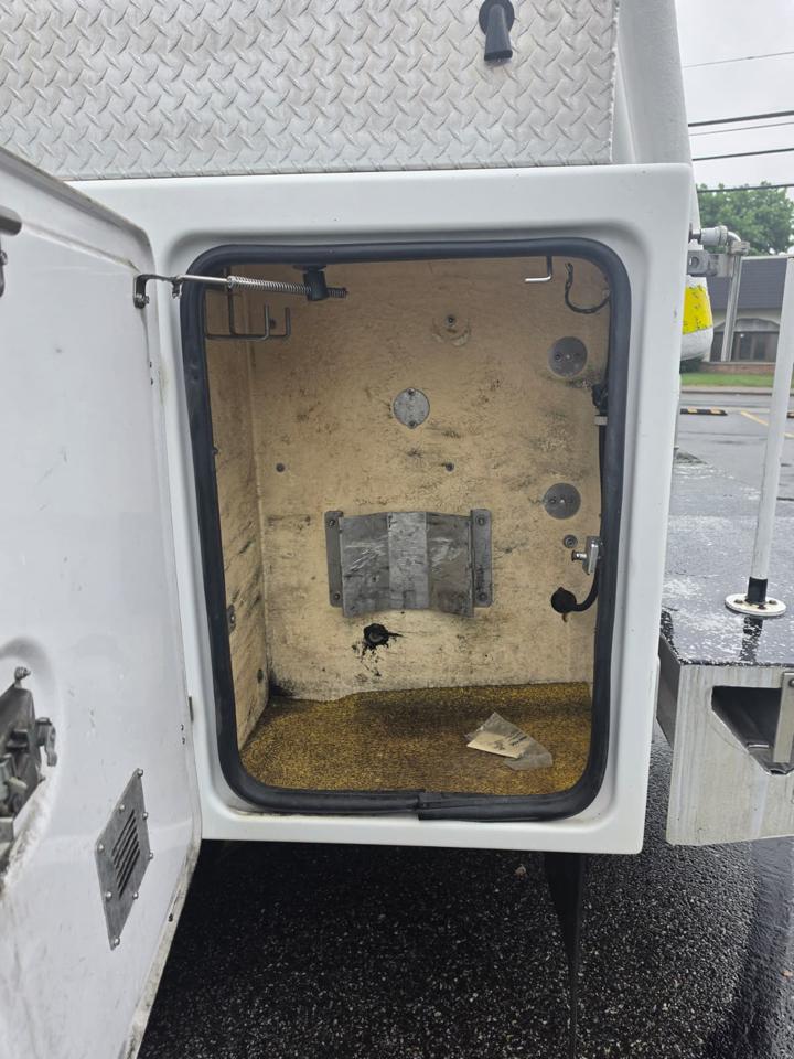 Ford F-450 SD Regular Cab DRW 2WD 2015