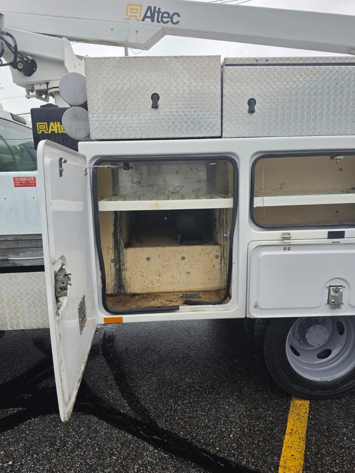 Ford F-450 SD Regular Cab DRW 2WD 2015