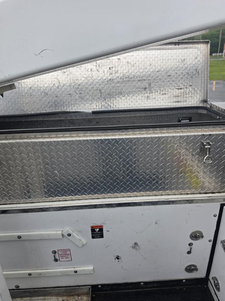 Ford F-450 SD Regular Cab DRW 2WD 2015