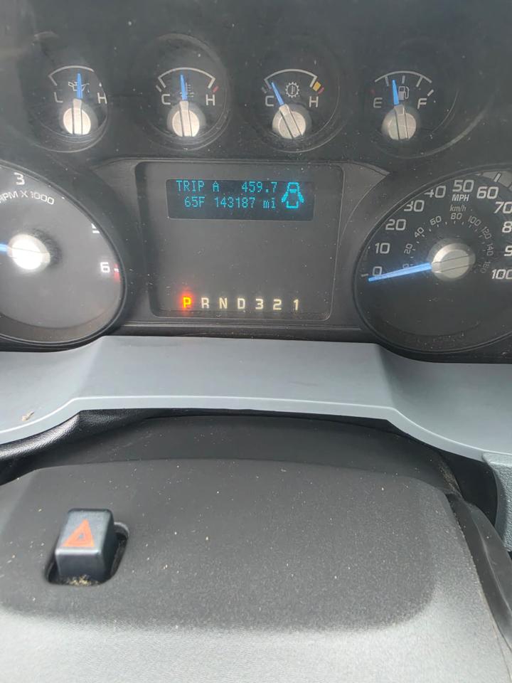 Ford F-450 SD Regular Cab DRW 2WD 2015