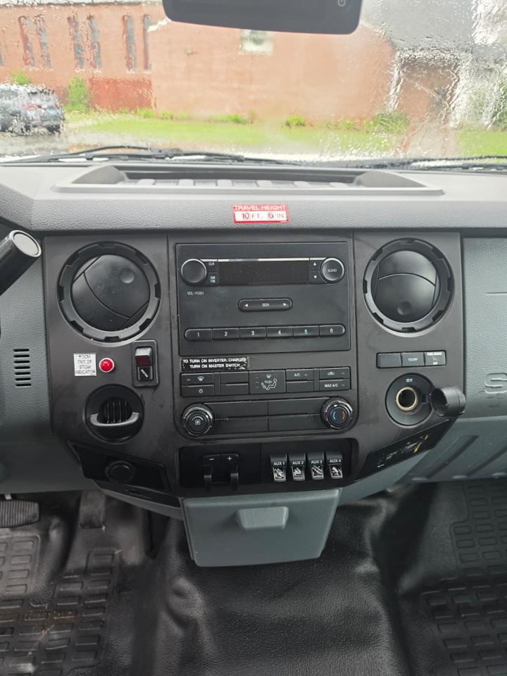 Ford F-450 SD Regular Cab DRW 2WD 2015