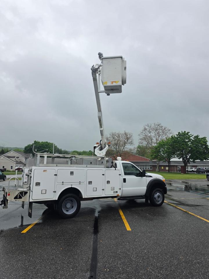 Ford F-450 SD Regular Cab DRW 2WD 2015
