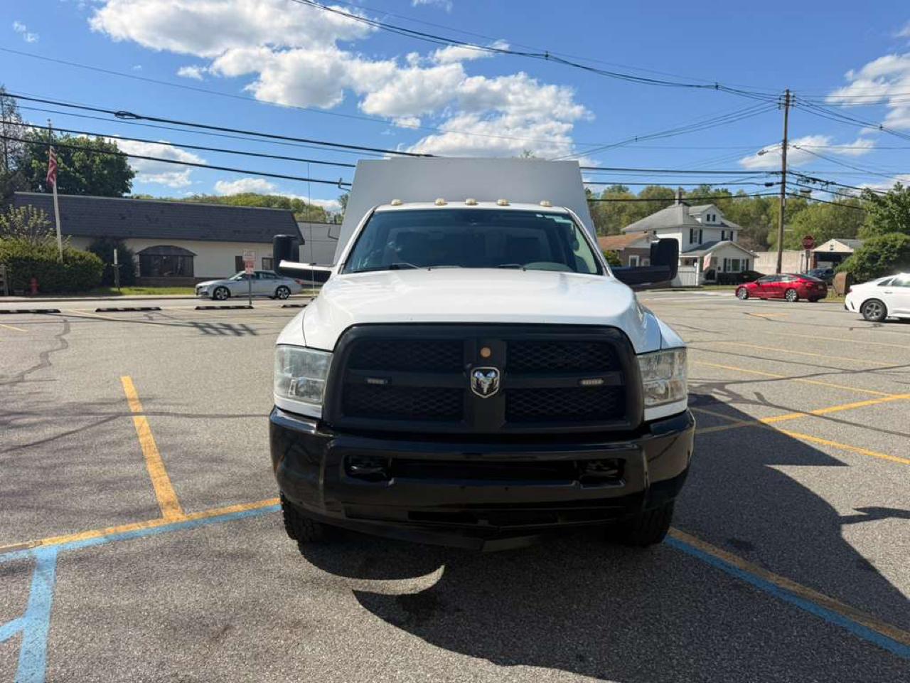 RAM 3500 Regular Cab 2WD SWB DRW 2016
