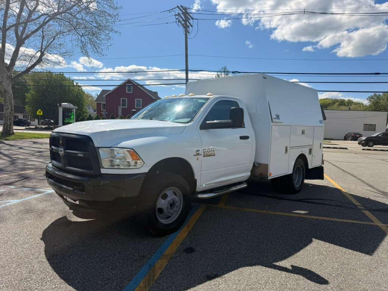 RAM 3500 Regular Cab 2WD SWB DRW 2016